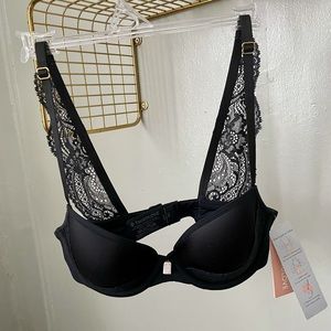New THIRDLOVE slightly padded bra. Underwire.  Size 30C